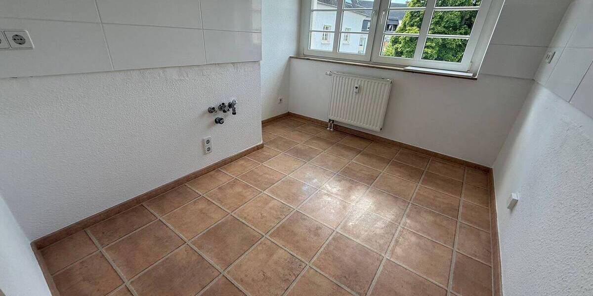Etagenwohnung Chemnitz Gablenz - 2 Zimmer, 49 m&sup2;, 305&euro; | Angebot:26763886