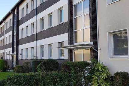 Wohnung zum Mieten in Dormagen 870 € 82 m² 4 zimmer
