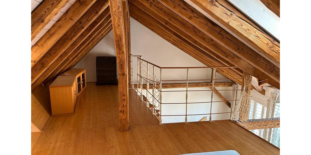 Dachgeschoßwohnung Konstanz - 1 Zimmer, 75 m&sup2;, 1.390&euro; | Angebot:26048789