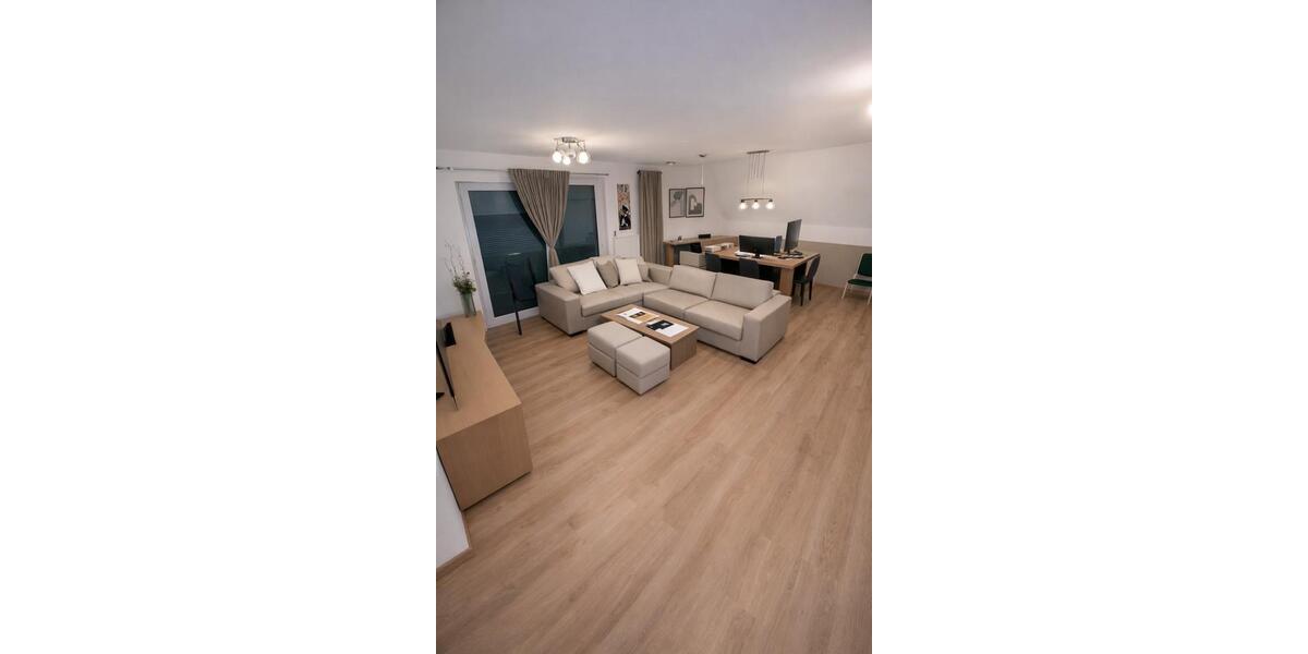 Etagenwohnung Obersulm - 2.5 Zimmer, 76 m&sup2;, 1.300&euro; | Angebot:24565553