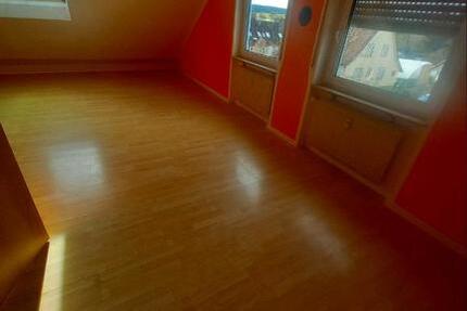 Wohnung Egenhausen - 3 Zimmer, 73 m&sup2;, 880&euro; | Angebot:26475883