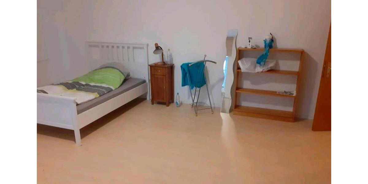 Wohnen auf Zeit Wolfsburg Ehmen - 1 Zimmer, 28 m&sup2;, 300&euro; | Angebot:26292684