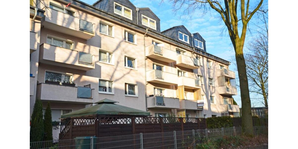 Dachgeschoßwohnung Duisburg Walsum - 3 Zimmer, 72 m&sup2;, 585&euro; | Angebot:25765138