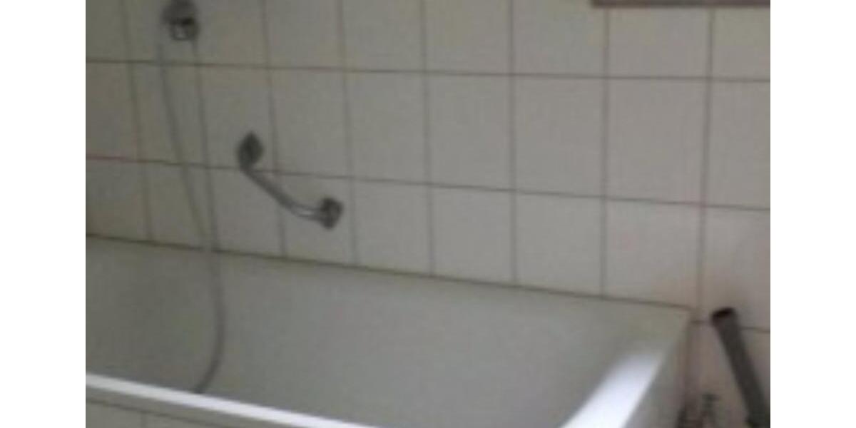 Erdgeschoßwohnung Calw - 4 Zimmer, 96 m&sup2;, 690&euro; | Angebot:24314271