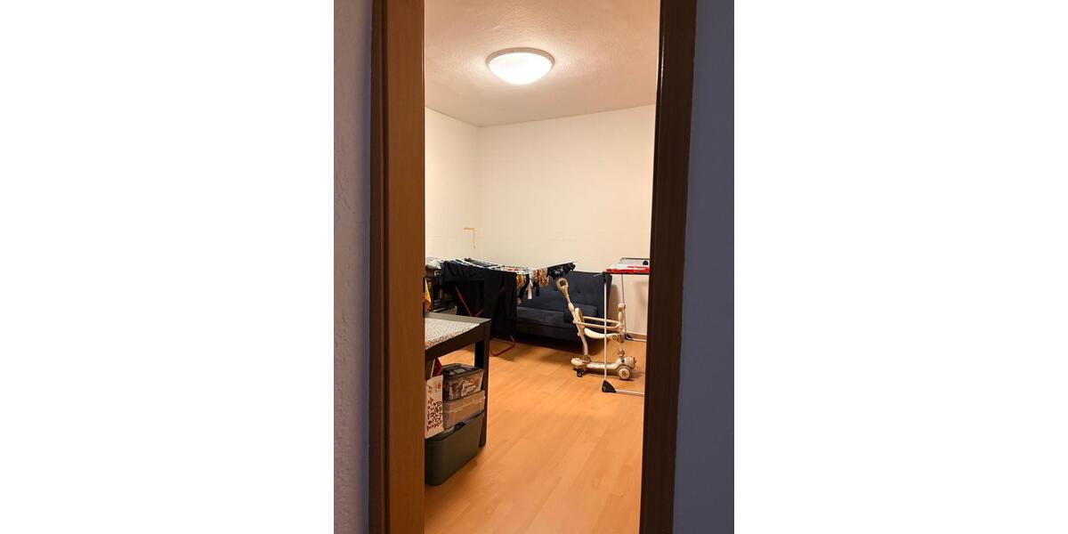 Etagenwohnung Hackenheim - 3 Zimmer, 83 m&sup2;, 890&euro; | Angebot:26581943