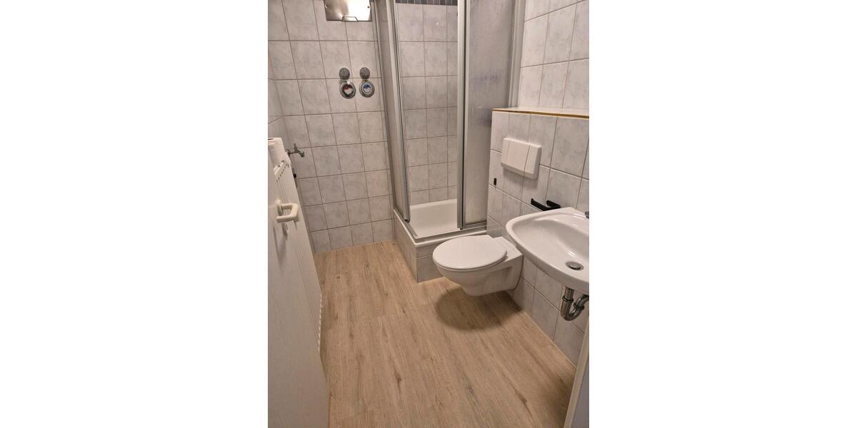 Dachgeschoßwohnung Auerbach/Vogtland Vogtland - 1 Zimmer, 50 m&sup2;, 270&euro; | Angebot:23674113