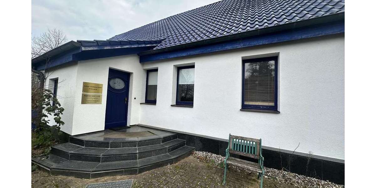 Einfamilienhaus Stralendorf - 6 Zimmer, 220 m&sup2;, 1.340&euro; | Angebot:24005543