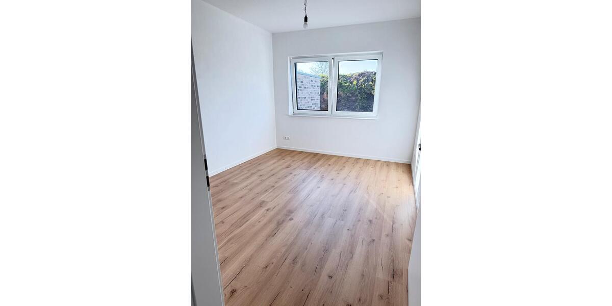 Doppelhaushälfte Barßel - 4 Zimmer, 80 m&sup2;, 1.000&euro; | Angebot:26125174