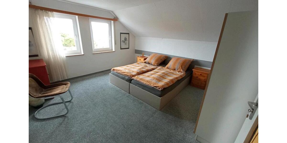 Dachgeschoßwohnung Friedberg - 2 Zimmer, 30 m&sup2;, 490&euro; | Angebot:26277309