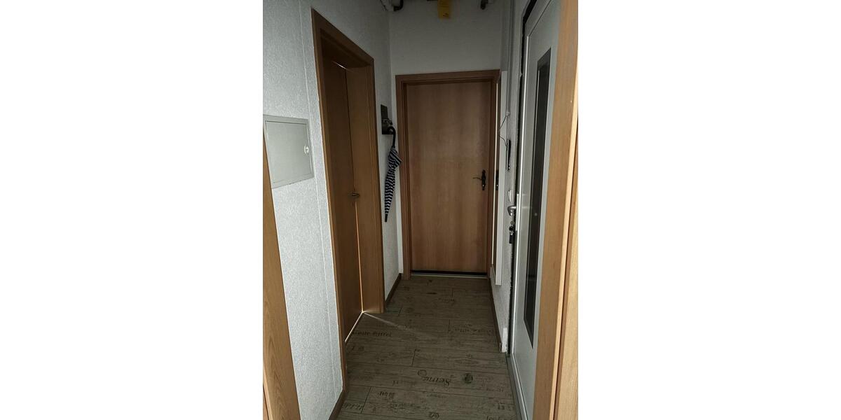 Etagenwohnung Lahr (Schwarzwald) - 2 Zimmer, 60 m&sup2;, 480&euro; | Angebot:26044396