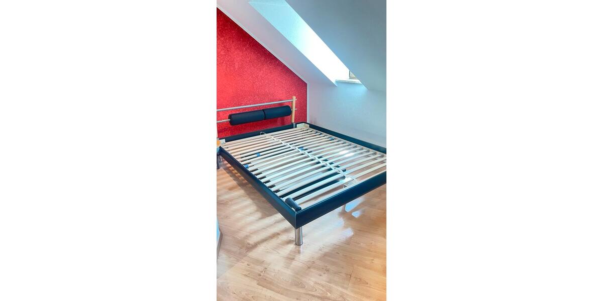 Dachgeschoßwohnung Werdau - 1 Zimmer, 38 m&sup2;, 385&euro; | Angebot:26412656