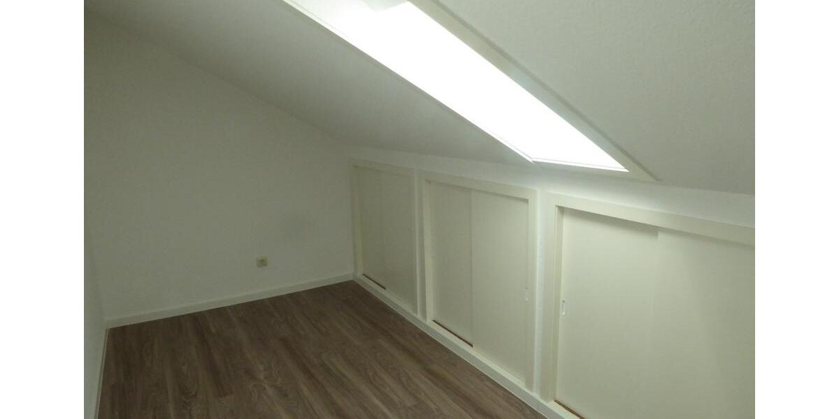 Etagenwohnung Kalbach - 3 Zimmer, 80 m&sup2;, 650&euro; | Angebot:26577810