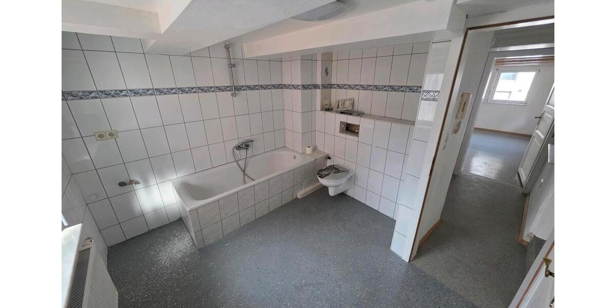 Etagenwohnung Bad Saulgau - 3 Zimmer, 80 m&sup2;, 880&euro; | Angebot:25351941