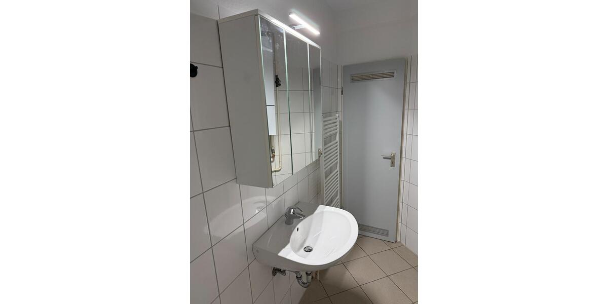 Etagenwohnung Göttingen Nordstadt - 1 Zimmer, 35 m&sup2;, 470&euro; | Angebot:26517290