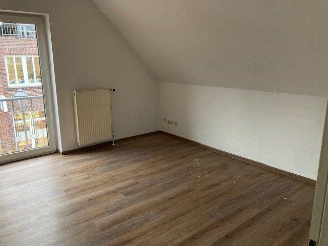 Etagenwohnung Wittmund - 3 Zimmer, 73 m&sup2;, 530&euro; | Angebot:26031885