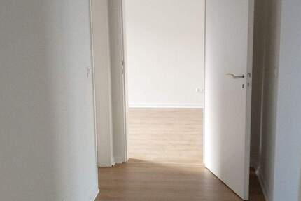 Komplett sanierte 3-Zimmer-Wohnung zu vermieten! 3 zimmer