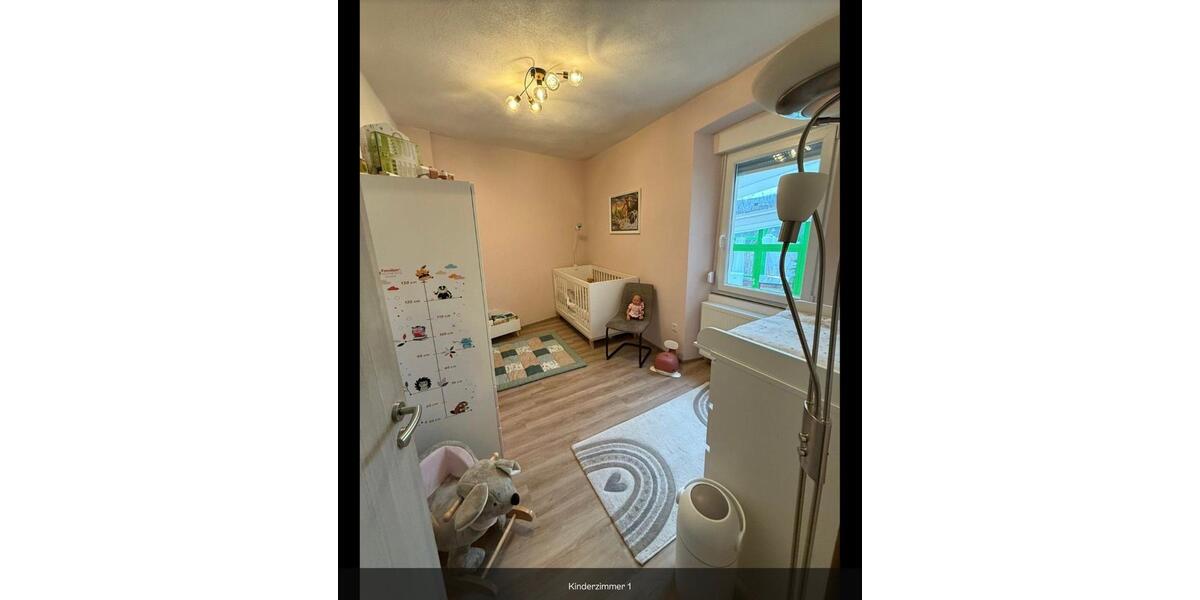 Etagenwohnung Lösnich - 4 Zimmer, 120 m&sup2;, 800&euro; | Angebot:25932676