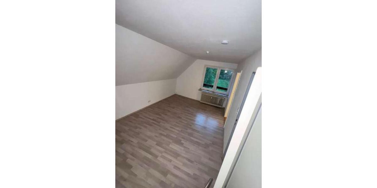 Etagenwohnung Wardenburg - 4 Zimmer, 95 m&sup2;, 950&euro; | Angebot:26616941