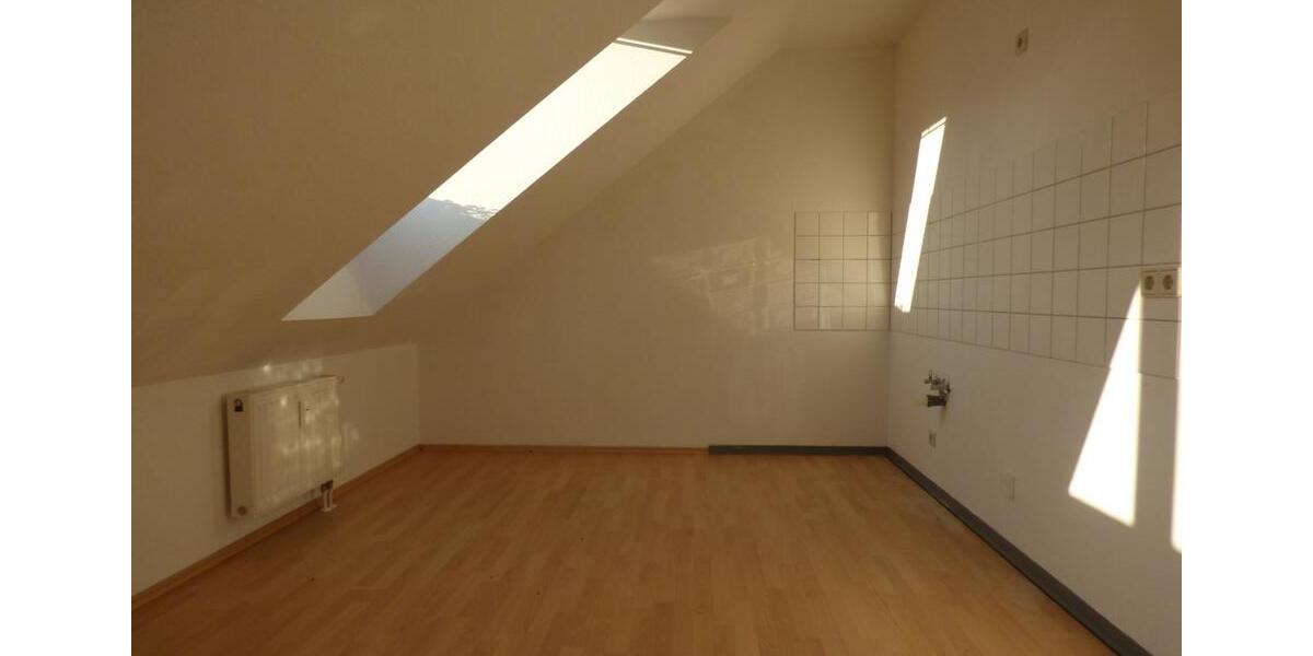 Dachgeschoßwohnung Bad Freienwalde (Oder) - 1 Zimmer, 67 m&sup2;, 503&euro; | Angebot:23449082