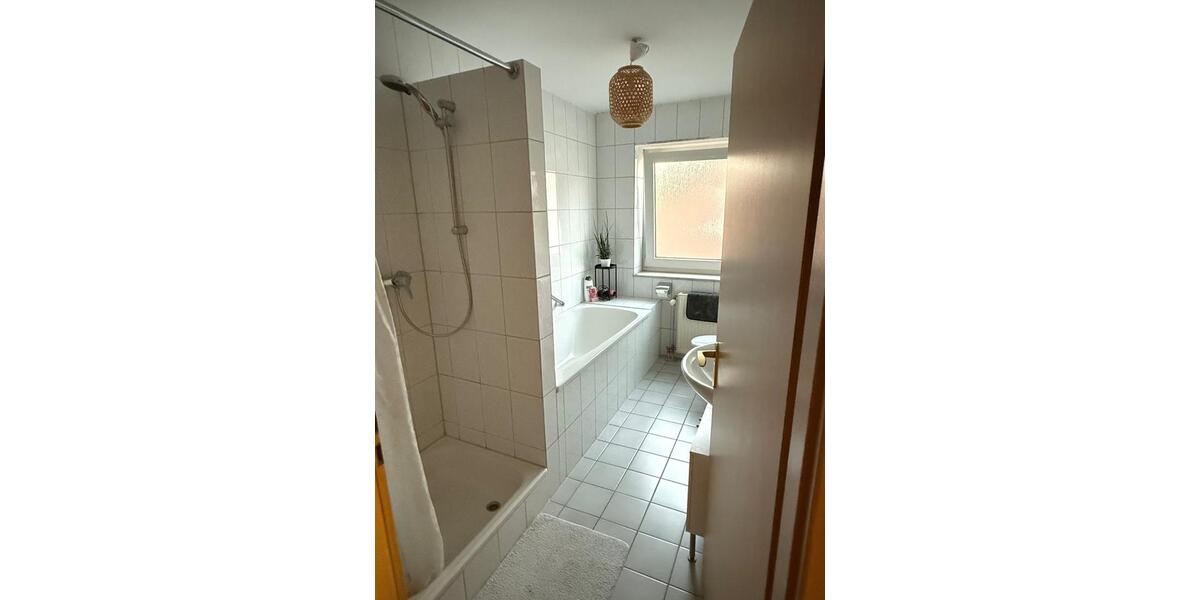 Dachgeschoßwohnung Bielefeld Jöllenbeck - 2 Zimmer, 47 m&sup2;, 418&euro; | Angebot:26262962