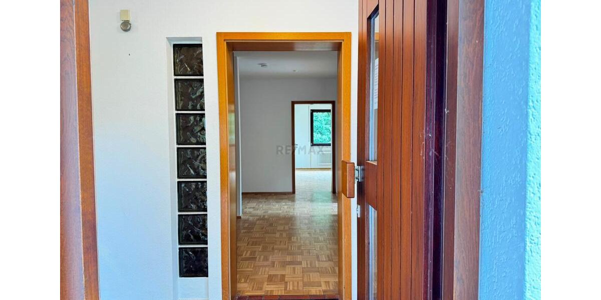 Zentral gelegen – mit Weitblick ins Grüne 8 zimmer