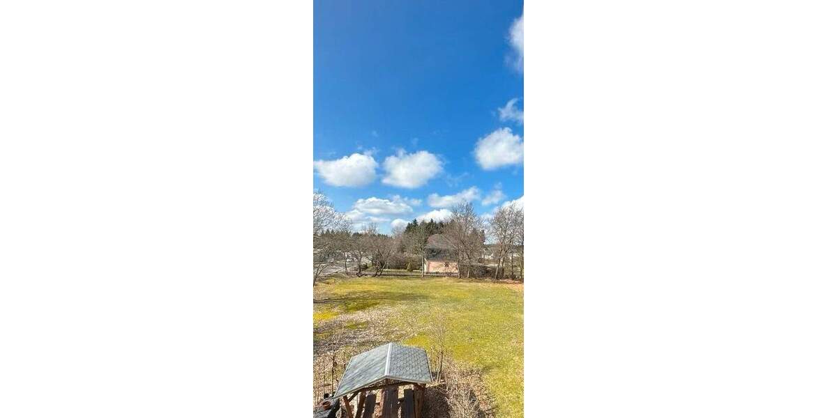 Etagenwohnung Neuhaus am Rennweg Neuhaus - 3 Zimmer, 116 m&sup2;, 875&euro; | Angebot:25927102