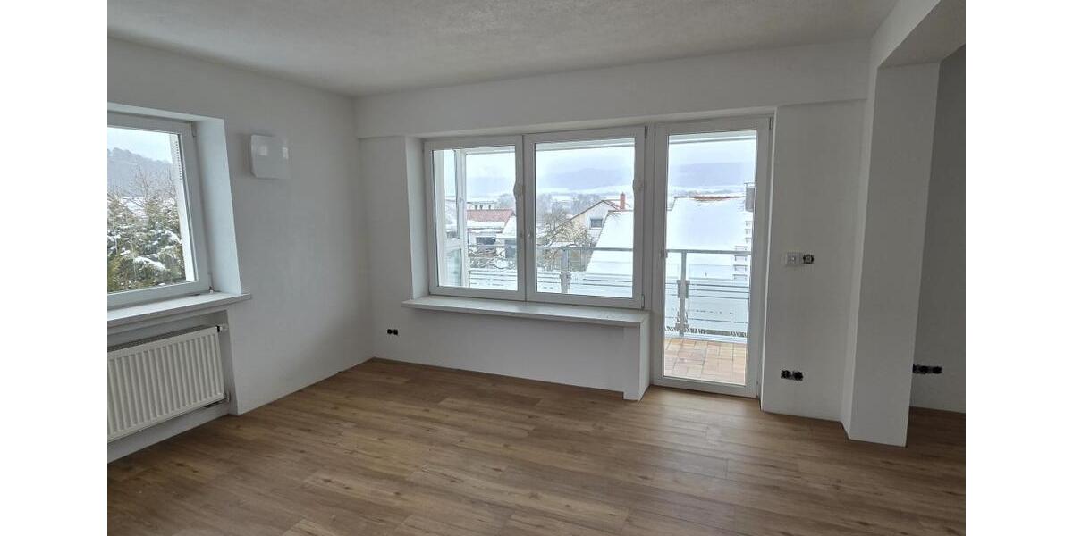 Etagenwohnung Westhausen - 3 Zimmer, 88 m&sup2;, 984&euro; | Angebot:25180473