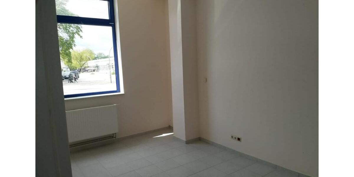 Gewerbeobjekt Neubrandenburg Carlshöhe - 1.500&euro; | Angebot:22220965