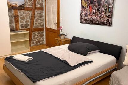 Zimmer 20m³ möbliert (WG) mit Bad, Küche & Terrasse in Windsbach 1 zimmer