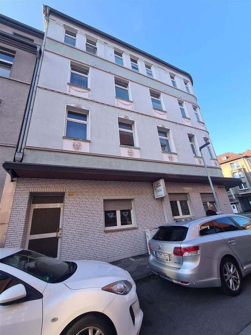 Geräumige Etagenwohnung zu vermieten 2 zimmer