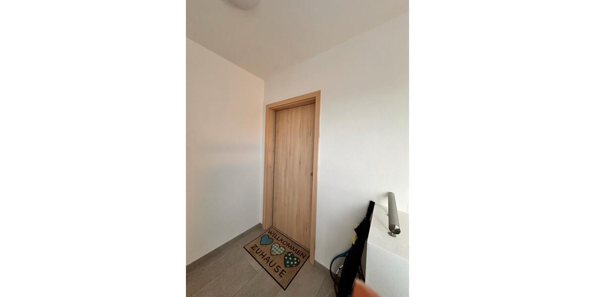 neu renovierte 2-Zimmer-Wohnung, 5 min zum Bahnhof 2 zimmer