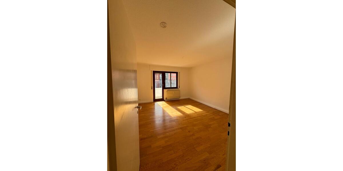 Etagenwohnung Stuttgart Bopser - 3 Zimmer, 78 m&sup2;, 1.417&euro; | Angebot:26615327