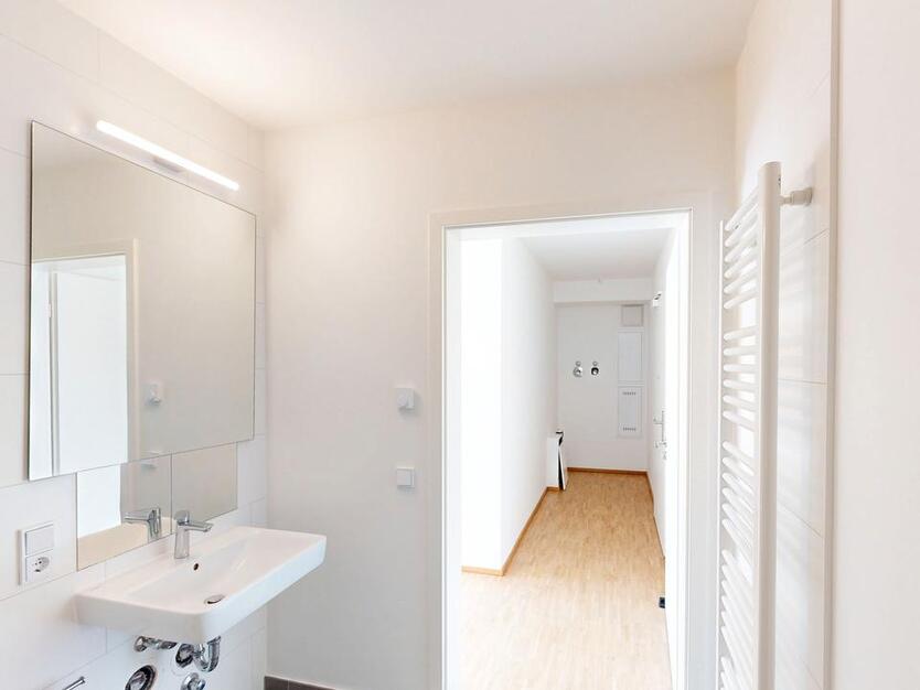 2-Zimmer-Wohnung mit Einbauküche zu vermieten zimmer