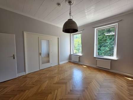Etagenwohnung Wallerfangen - 4 Zimmer, 115 m&sup2;, 725&euro; | Angebot:26628674