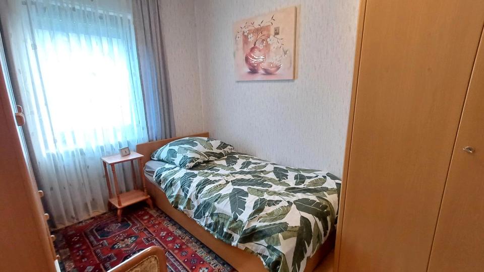 Wohnen auf Zeit Bretzfeld - 3 Zimmer, 135 m&sup2;, 790&euro; | Angebot:25963215