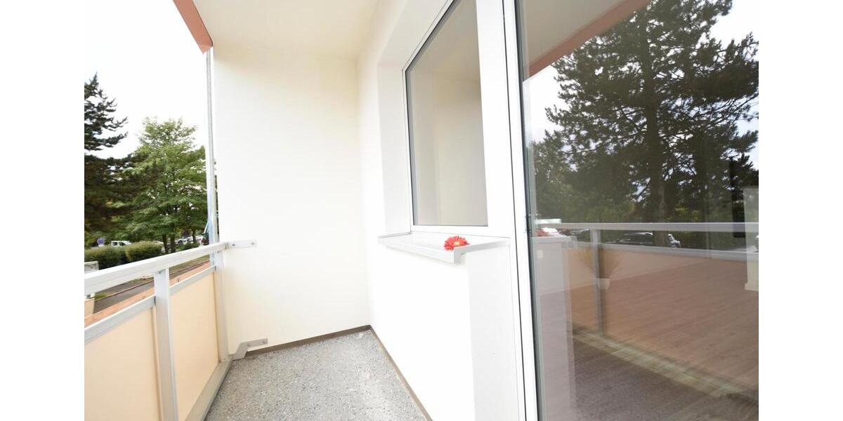 Etagenwohnung Hohenstein-Ernstthal Ernstthal - 4 Zimmer, 69 m&sup2;, 482&euro; | Angebot:26284747