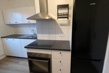 Erstbezug nach Renovierung - ruhige 2,5 Zimmer EG Wohnung 2.5 zimmer