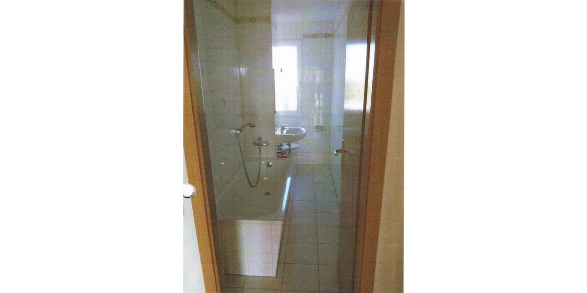 Etagenwohnung Münchenbernsdorf - 2 Zimmer, 48 m&sup2;, 265&euro; | Angebot:26413423