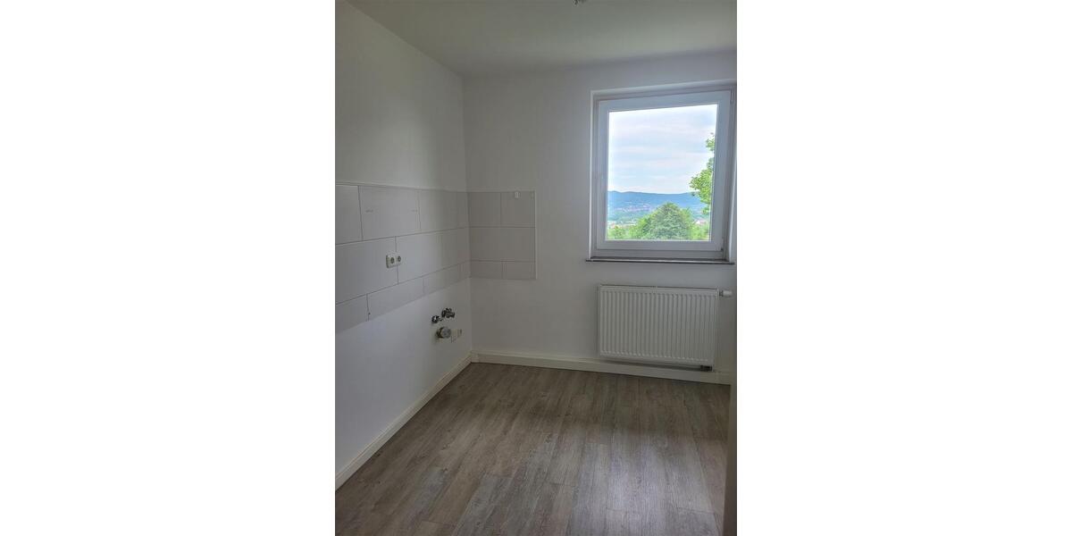Schöne 4 ZKB Wohnung 4 zimmer