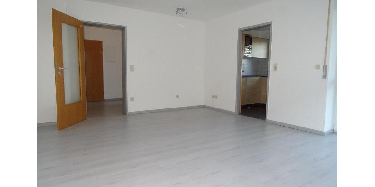 Erdgeschoßwohnung Riesbürg - 3 Zimmer, 75 m&sup2;, 710&euro; | Angebot:25932455