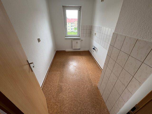 Etagenwohnung Wermsdorf - 3 Zimmer, 61 m&sup2;, 366&euro; | Angebot:23967746