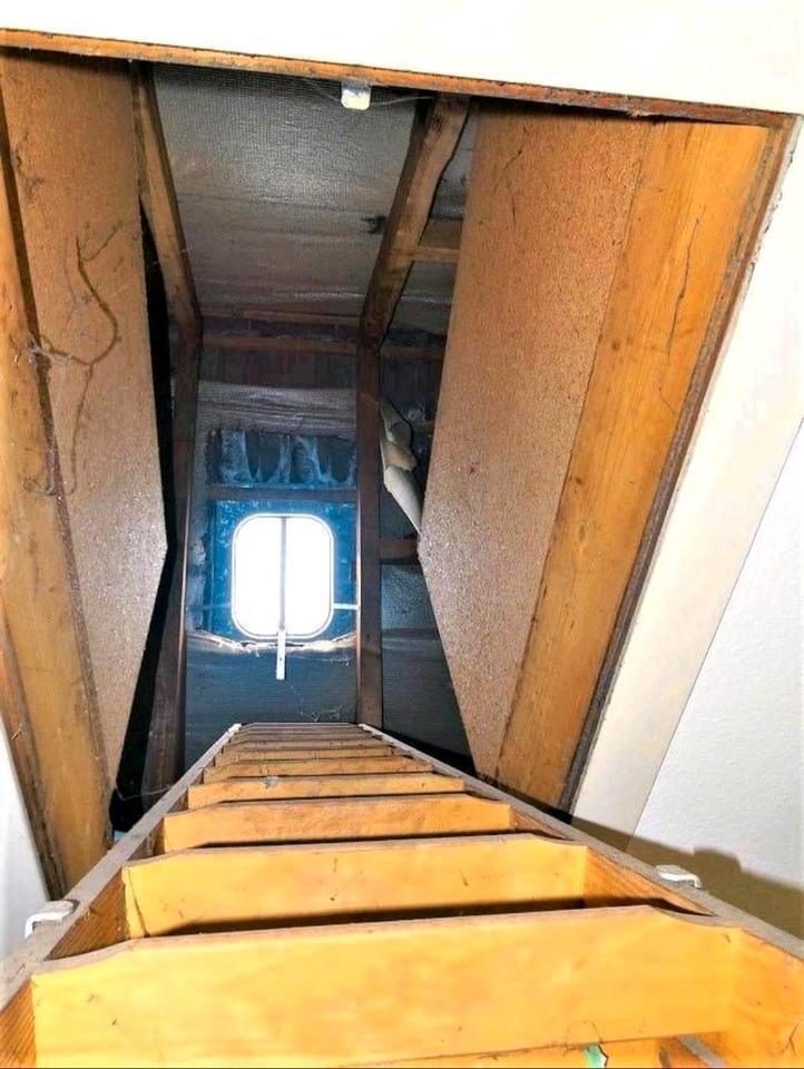 88 m² OG-Wng, Carport, 2 Balkone – zu verm.!