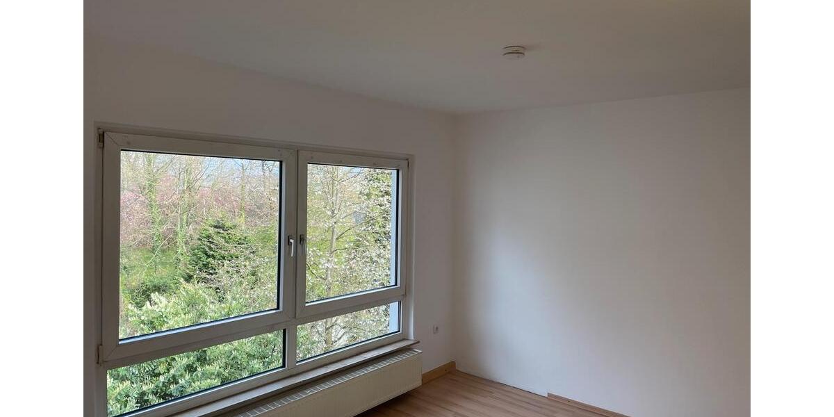 Etagenwohnung Wuppertal Barmen - 2 Zimmer, 64 m&sup2;, 500&euro; | Angebot:26652884