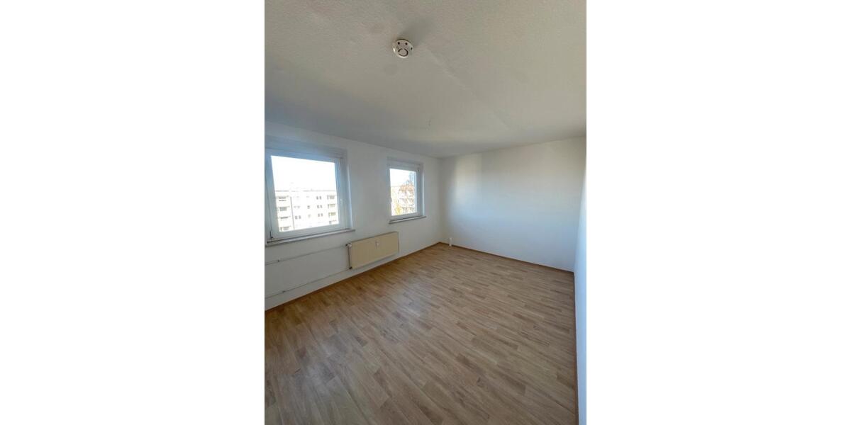 Etagenwohnung Wolgast - 4 Zimmer, 88 m&sup2;, 842&euro; | Angebot:26425833