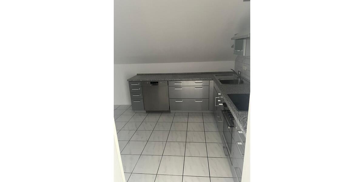 Dachgeschoßwohnung Buxheim - 3 Zimmer, 52 m&sup2;, 800&euro; | Angebot:26633305