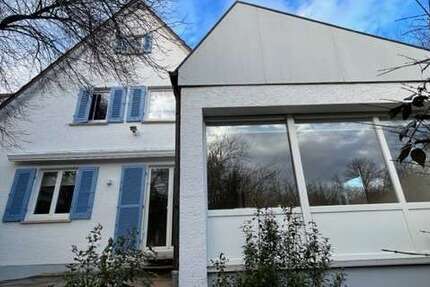 Haus Kirchheim - 5.5 Zimmer, 161 m&sup2;, 2.600&euro; | Angebot:25109260