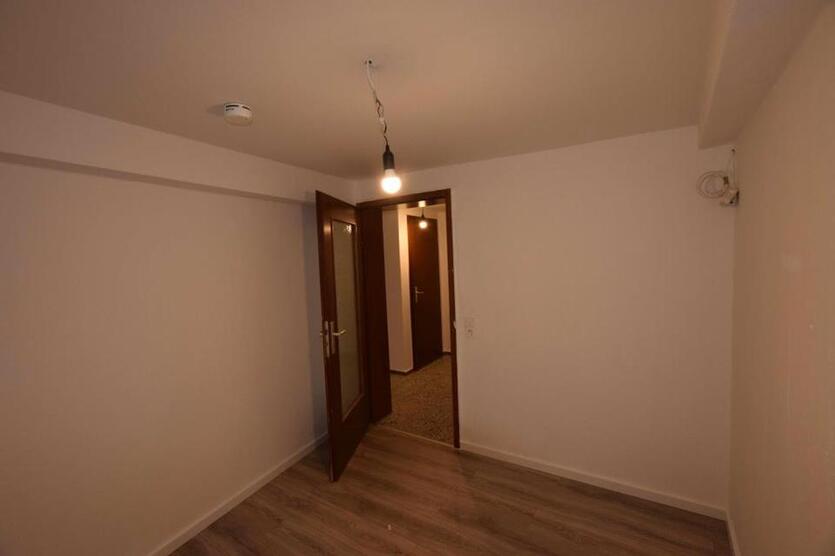 +++ Ich wurde renoviert! Charmante 4-Raumwohnung über 2 Etagen mit Tageslichtbad +++ zimmer
