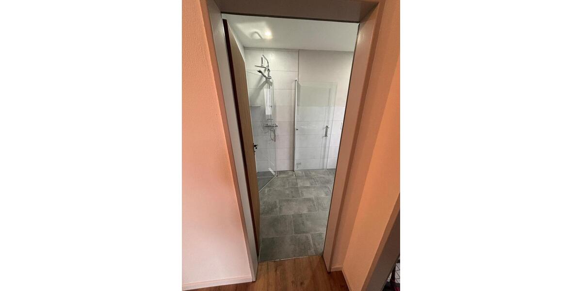 Erdgeschoßwohnung Künzelsau - 4 Zimmer, 93 m&sup2;, 1.100&euro; | Angebot:25959891