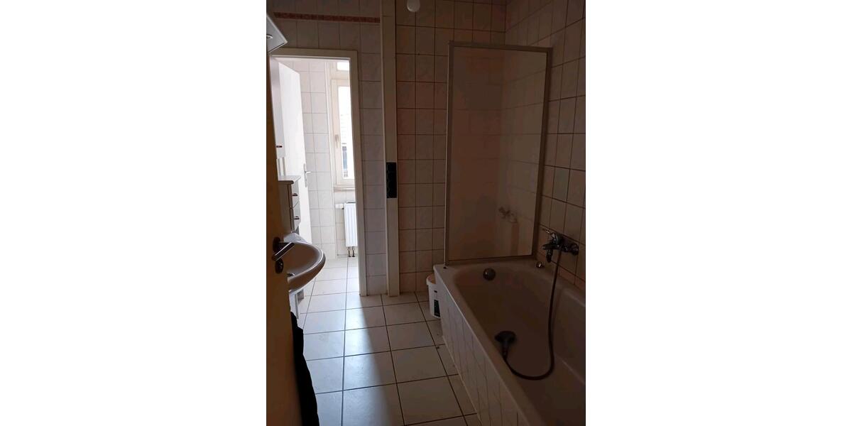 Etagenwohnung Meiningen - 4 Zimmer, 94 m&sup2;, 495&euro; | Angebot:24873685