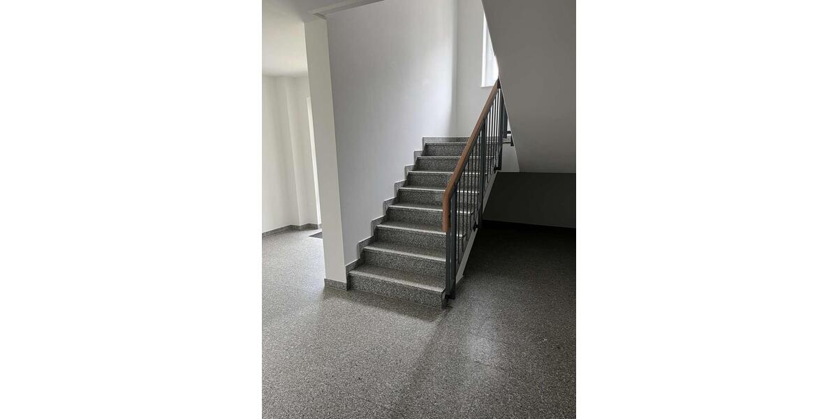 Erdgeschoßwohnung Schwerin Gartenstadt - 2 Zimmer, 70 m&sup2;, 735&euro; | Angebot:24534447